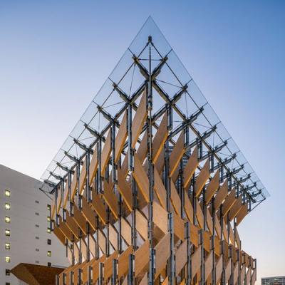 Chỉ có thể là Nhật Bản – Tinh tế và độc đáo với nhà rạp sự kiện bằng các mảnh gỗ