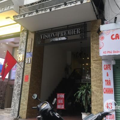 Khách sạn phố cổ đua nhau giảm giá, nhiều mặt bằng đóng cửa