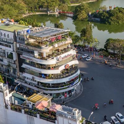 Giá thuê mặt bằng tòa 'Hàm cá mập' ra sao?