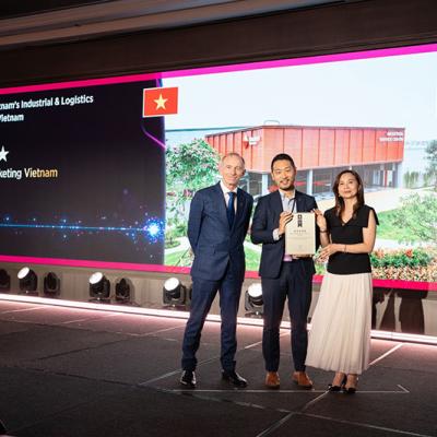 “CÚ ĐÚP” GIẢI THƯỞNG KHẲNG ĐỊNH VỊ THẾ CỦA FRASERS PROPERTY VIETNAM TRÊN BẢN ĐỒ BẤT ĐỘNG SẢN KHU VỰC